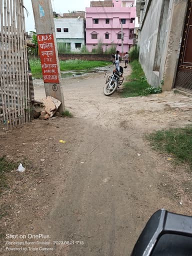 Broken Roads in FC5Q+4G2, Bihar 841428, India – reported issue