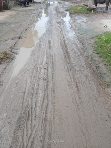 Nal jal Yojna in H4FR+5G, Majhawalia, Bihar 841441, India – reported issue