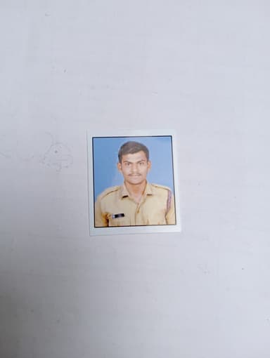 Broken Desks in 84WH+GG5, Muddebihal, Bidarkundi, Karnataka 586212, India – reported issue