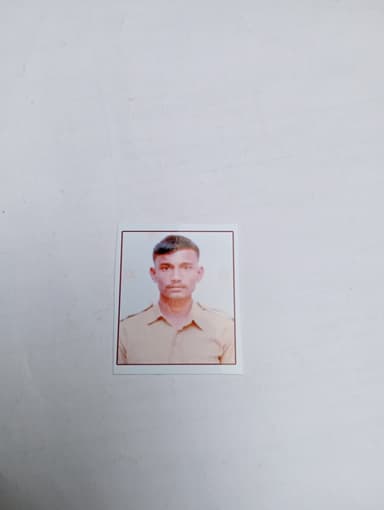 Broken Desks in 84WH+GG5, Muddebihal, Bidarkundi, Karnataka 586212, India – reported issue