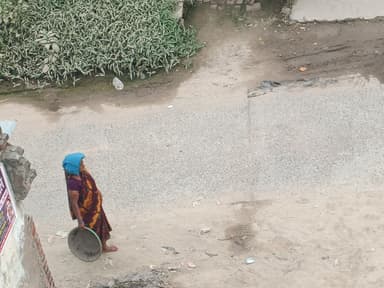 Broken Roads in C8HC+6H Jamsari, Bihar, India – reported issue