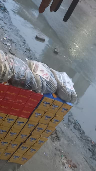 Garbage Problem in F6CQ+X2H, Mirganj - Bhagipatti - Samaur Rd, Bathua Bazar, Bihar 841425, India – reported issue