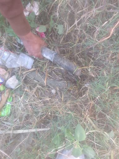 Sewer overflowing in 8MC5+H2 Tola Sakla, Bihar, India – reported issue