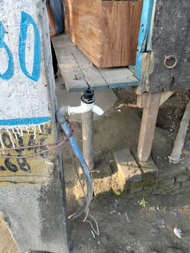 Sewer overflowing in GC24+WQ Amwa nakchhed, Bihar, India – reported issue