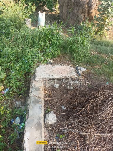 Sewer overflowing in 9MRM+56 Supauly, Bihar, India – reported issue