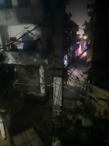 Bad Quality material in construction in FC5V+H57, Gopalganj, Bihar 841427, India – reported issue