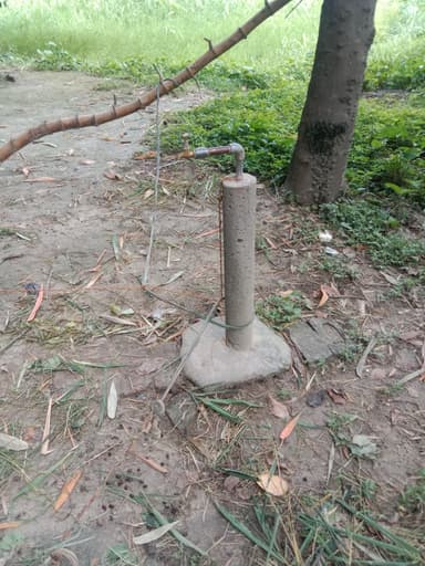 Sewer overflowing in CGX7+342, Shahzadpur, Madhu Sarayain, Bihar 841427, India – reported issue