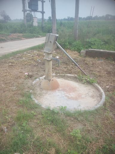 undefined in tilak rai ka tola, Sabeya road, Pipra khas, Bihar 841438, India – reported issue