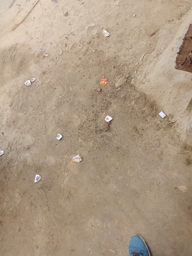 Water logging in 8J3P+4M8, Bajarmara, Jalalpur Kalan, Bihar 841409, India – reported issue