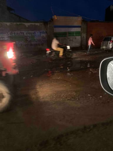 Broken Roads in Rohtak Road, New Delhi, DL, India – reported issue