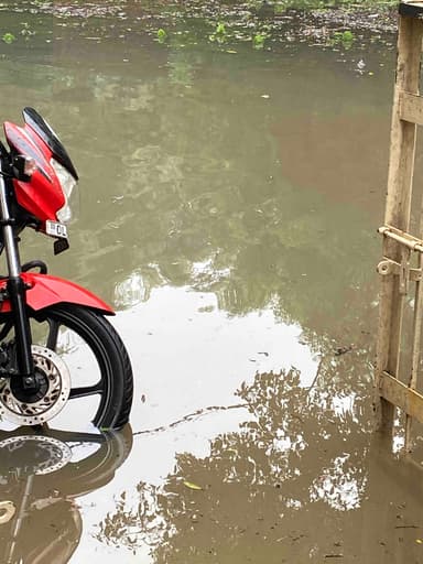 Water logging in 20, Lacchmandas Aggarwal Marg, New Delhi, DL, India – reported issue