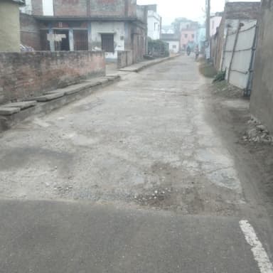 Sewer overflowing in H7WX+55W, Bihar 841503, India – resolved