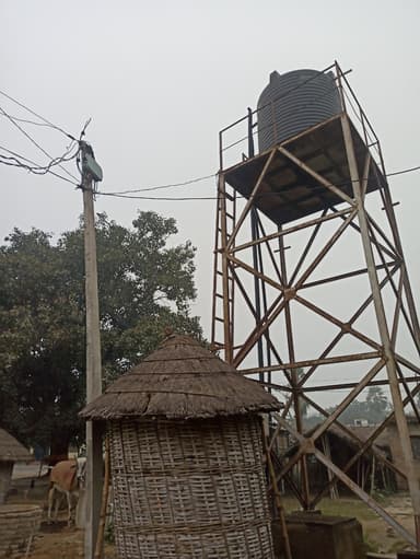 Sewer overflowing in 8P76+Q34, Kesho Gaura, Bihar 841409, India – resolved