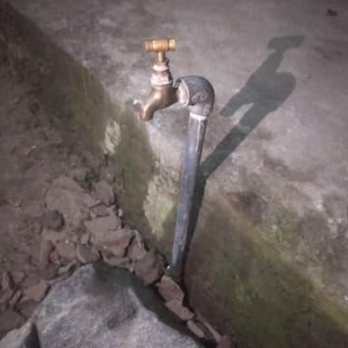 Sewer overflowing in C3JH+78, Majhariya, Bihar 841426, India – resolved