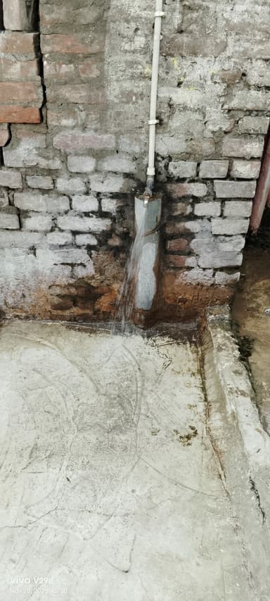 Sewer overflowing in 9GP9+QJP, Koini - Manjha - Sareyan Rd, Kamalpur, Bihar 841420, India – resolved