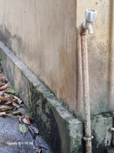 Sewer overflowing in 9GQ9+3JH, Koini - Manjha - Sareyan Rd, Kamalpur, Bihar 841420, India – resolved