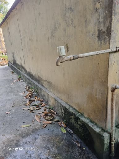 Sewer overflowing in GCWQ+26 Mehdiya, Bihar, India – resolved
