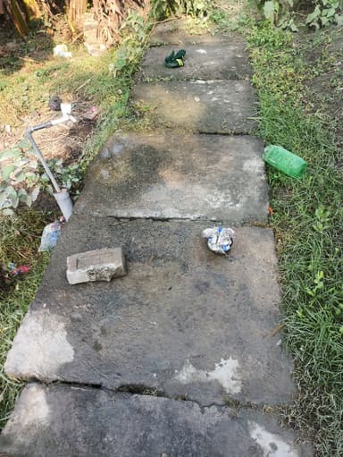 Sewer overflowing in 9MRM+56 Supauly, Bihar, India – resolved