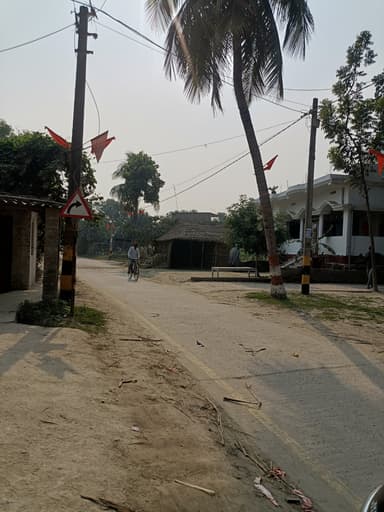 Sewer overflowing in FFQC+69C, Gopalganj, Manikpur, Bihar 841428, India – resolved