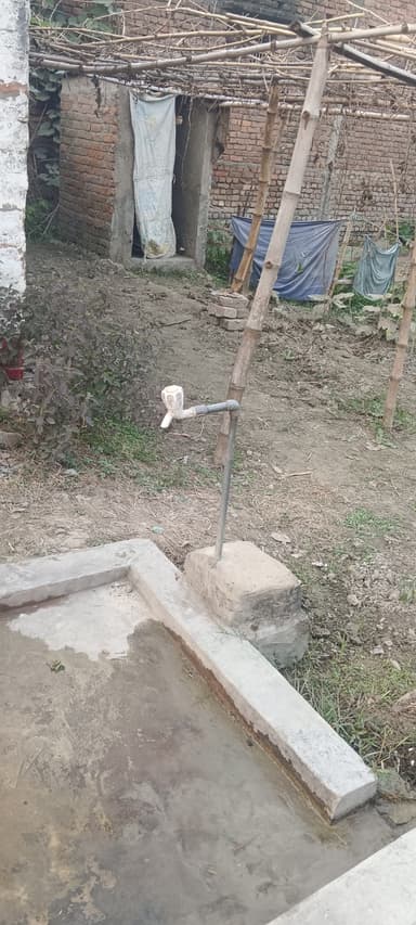 Sewer overflowing in 8JHR+47F, Gangwa, Sidhwalia, Bakharaur, Bihar 841423, India – resolved