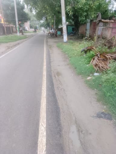 Broken Roads in FF35+G83, Arar Rd, Arar, Gopalganj, Bihar 841427, India – resolved