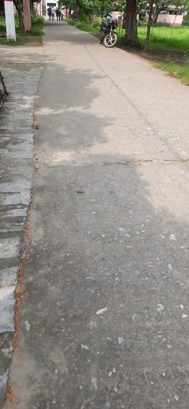 Broken Roads in Byahut Bhawan Arar ward No 28 Nh.28, Arar, Gopalganj, Bihar 841428, India – resolved