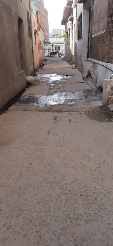 Broken Roads in FC9V+WH Hanuman Ghari, Gopalganj, Bihar, India – resolved