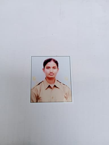 Broken Desks in 84WH+GG5, Muddebihal, Bidarkundi, Karnataka 586212, India – reported issue