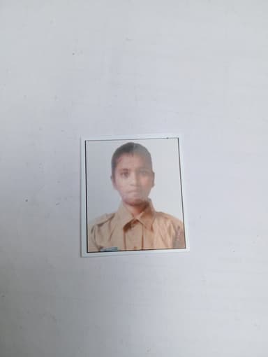 Broken Desks in 84WH+GG5, Muddebihal, Bidarkundi, Karnataka 586212, India – reported issue