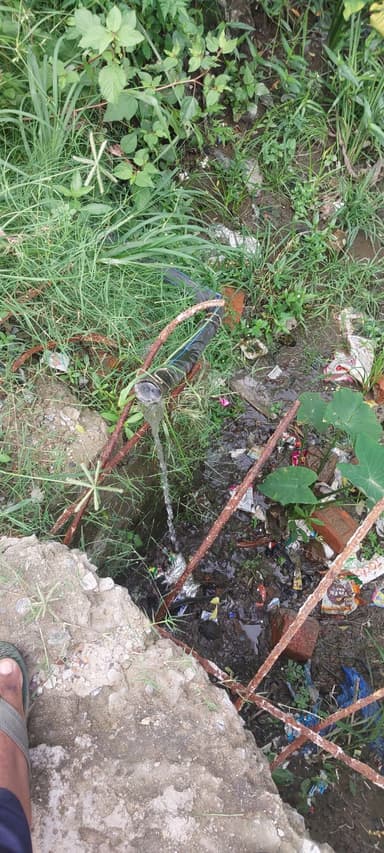 Sewer overflowing in Water-related Complaints – reported issue