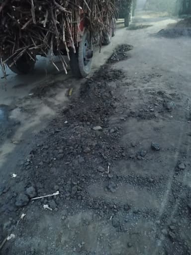 Sewer overflowing in 8MQ6+5VG, Sidhwalia, Buchiya Sidhwalia, Bihar 841409, India – resolved